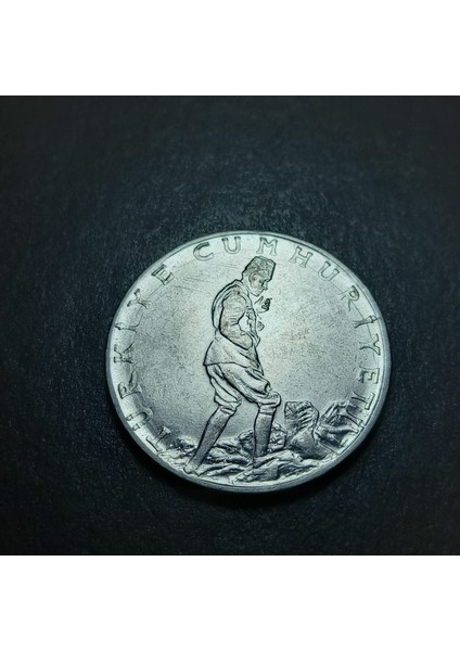 Escoines 3996368A91684D7E61 1979 Akmonital 2½ Lira Çatlak Kalıp Nadir Çıkar Çil Para fiyatları