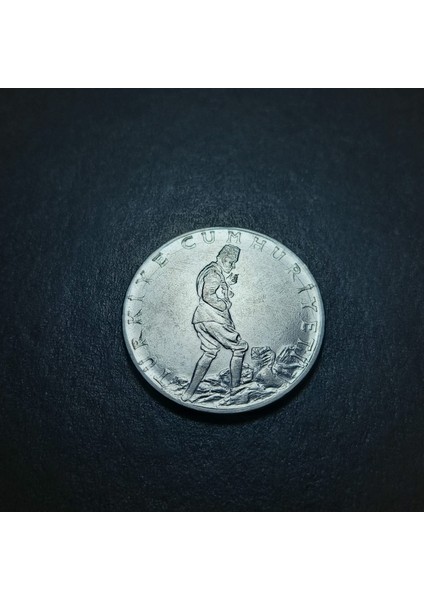 Escoines 3996368A91684D7E61 1979 Akmonital 2½ Lira Çatlak Kalıp Nadir Çıkar Çil Para fırsatları