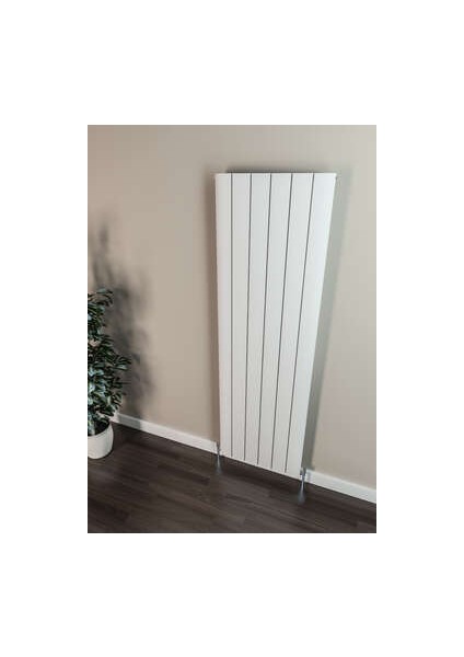 Selanik Dikey Alüminyum Radyatör 565X1800 Pütürlü Beyaz (Ral 9016)