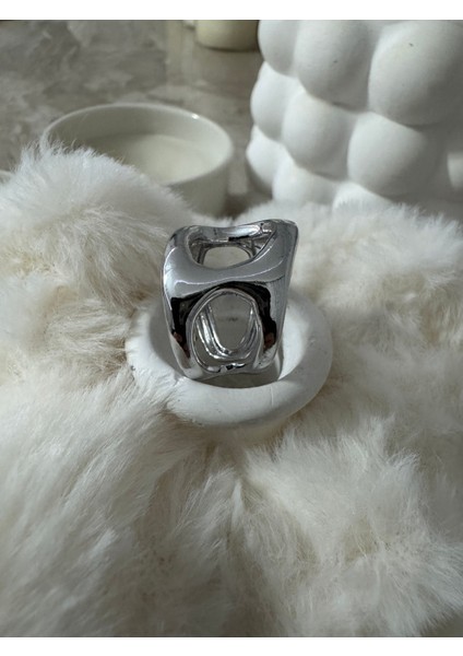 Kalın Oyuntulu Ayarlanabilir Silver Yüzük fırsatları