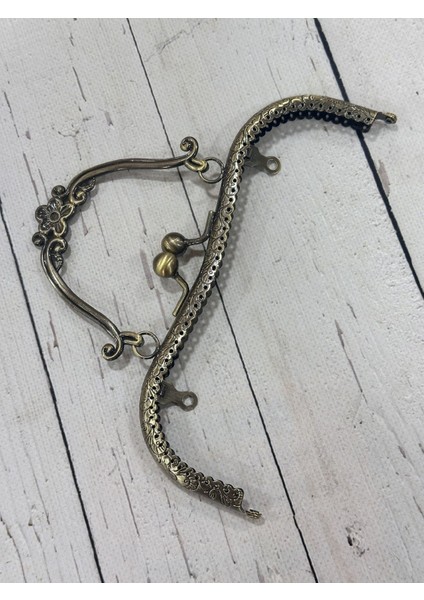 Çanta ve Cüzdan Klips Kulplu Çiçekli Model 20 cm fiyatları