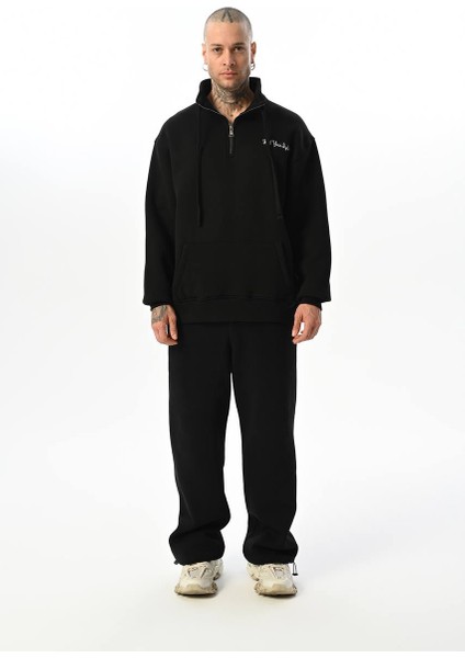 Sırt Yazı Detaylı Yarım Pat Fermuarlı Sweatshirt modelleri