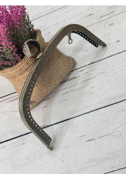Çanta ve Cüzdan Klips Taşlı Yüzük Model 20 cm