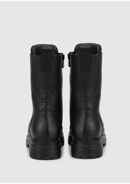 Siyah Deri Kadın Bot