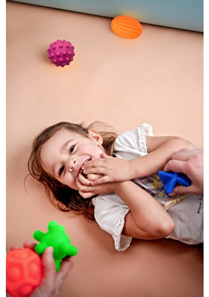 Duyusal Bebek Topları 6'lı Set Unisex 0-3 Yaş İçin Farklı Dokularla Eğlenceli Oyun