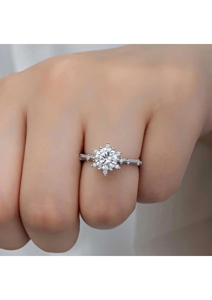 ​gümüş Çiçek Desenli Kadın Yüzük