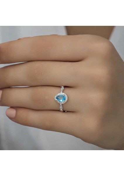 Gümüş Turkuaz Damla Taşlı Kadın Yüzük modelleri