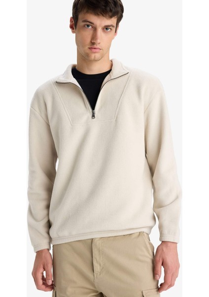 Boxy Fit Dik Yaka Yarım Fermuarlı Polar Sweatshirt E8632AX25WN modelleri