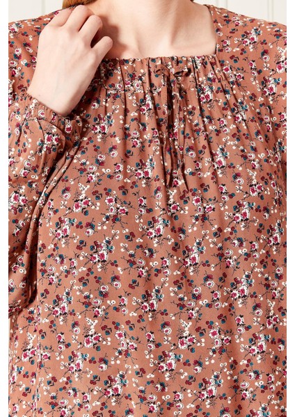 Kadın Büyük Beden Kare Yaka Çıtır Elbise fırsatları