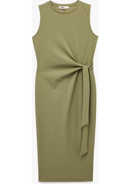 Krep Kumaş Bisiklet Yaka Kolsuz Bağlama Detaylı Midi Boy Kalem Elbise modelleri