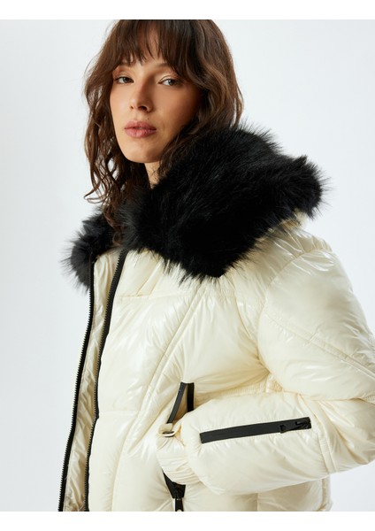 Kayak Montu Çıkarılabilir Kürk Yaka Detaylı Su Itici Cepli Fermuarlı fiyatları