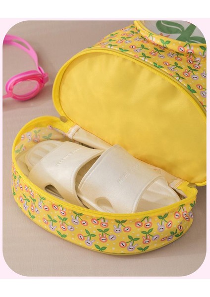 Seyahat Karikatür Yüzme Çantası Büyük Kapasiteli Kuru ve Islak Ayırma Çantası Çok Işlevli Su Geçirmez Banyo Çantası Seyahat Spor Saklama Çantası (Yurt Dışından) fırsatları