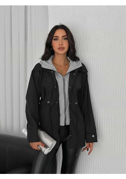 Kadın Kapüşonlu Kuşaklı Çıtçıt & Fermuar Detaylı Trenç Ceket – Fonksiyonel & Şehirli Stil fiyatları