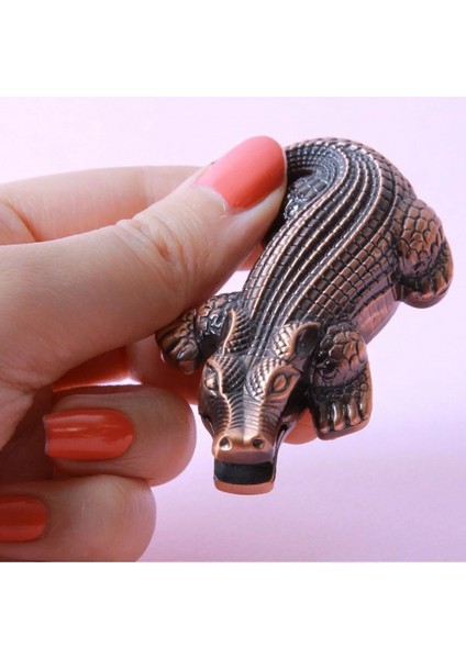 Timsah Figurlu Şeklınde Çakmak Sevgililer Günü Yılbaşı Hediyesi modelleri