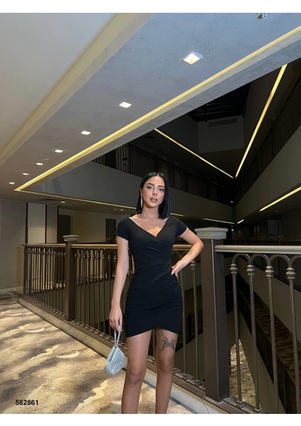 Kruvaze Yaka Büzgülü Mini Krep Elbise 582861 Siyah modelleri