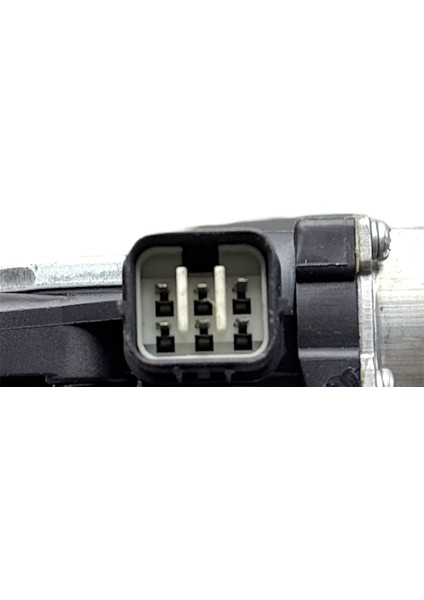 Isuzu Kriko Cam D-Max 12-17 Ön Sol (Motorlu) modelleri