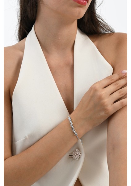 925 Ayar Gümüş Rodyumlu Inci ve Baget Kesim Zirkon Taşlı Asansörlü Çiçek Gümüş Bileklik SGTL13058RODAJ fiyatları