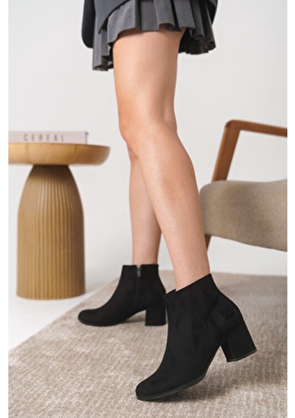 Kadın Kışlık Bot Suya Dayanıklı Materyal Ortopedik Taban ile Şık Tasarım modelleri