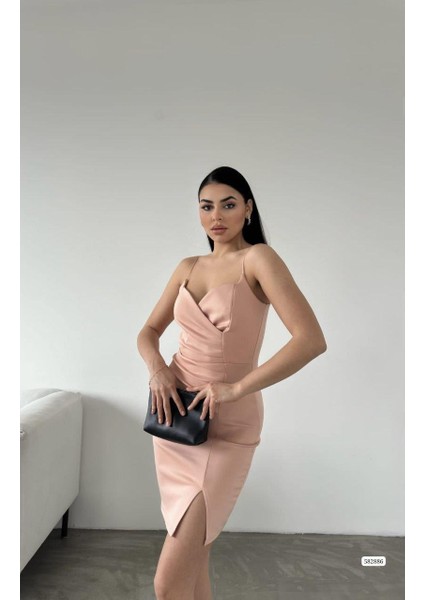 Yırtmaç Detaylı Scuba Kumaş Kadın Mini Elbise 582886 Pudra