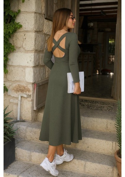Kadın Uzun Kollu Bisiklet Yaka Arkası Çapraz Detaylı Viskon Iki Iplik Maxi Elbise fiyatları
