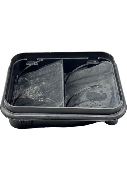 Nıssan Bakalit Havalandırma Qashqai 07-12 Arka Çamurluk