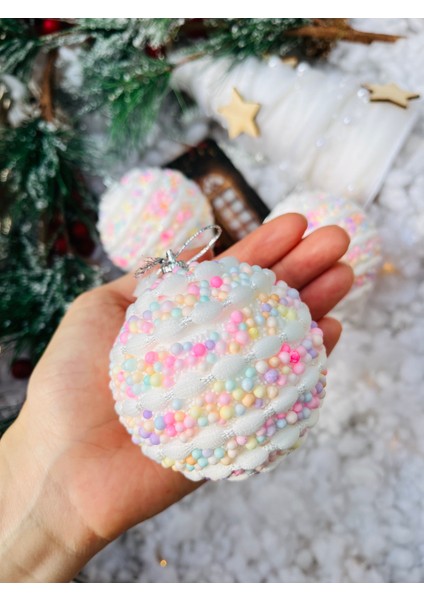 Yılbaşı Çam Ağaç Süsü Beyaz Makaron Boncuk Renkli 7 cm 4 Adet Lüx Ağaç Süsü fiyatları