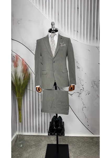 Slim Fit Mono Yaka Takım Elbise