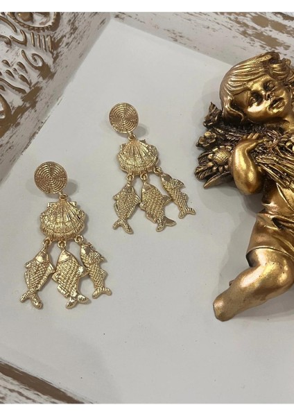 Balık Modelli Sallantılı Küpe