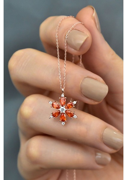 925 Ayar Gümüş Turuncu Taşlı Kamelya Çiçeği Kadın Kolye