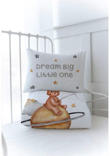 Organik Baskılı Bebek Boy (100X150) Yorgan Seti - Pure Baby Serisi - Yıldız Tutan Ayı modelleri