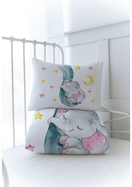 Organik Baskılı Bebek Boy (100X150) Yorgan Seti - For Baby Serisi - Hortumda Uyuyan Pembe Fil modelleri