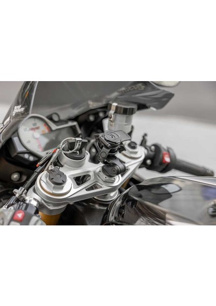 Quadlock Motosiklet Gidon Merkezi Bağlantısı Pro modelleri