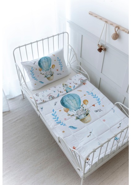 Organik Baskılı Bebek Boy (100X150) Yorgan Seti - For Baby Serisi - Mavi Balonda Fil