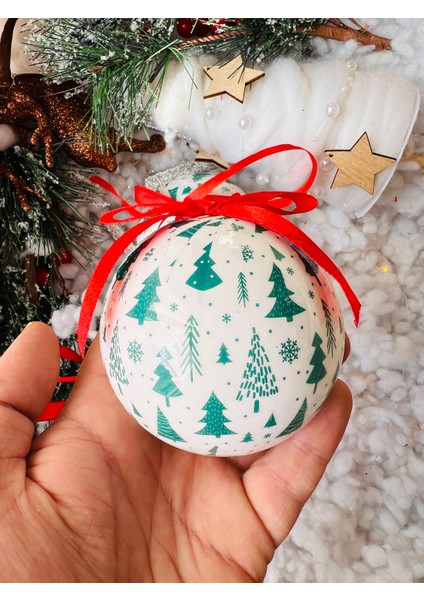 Yılbaşı Çam Ağaç Süsü Yeşil Çam Ağacı Baskılı Kırmızı Fiyonk Beyaz Top Süs 8 cm 3 Lü Paket modelleri