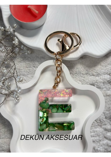 E Harfi Epoksi Yeşil Anahtarlık