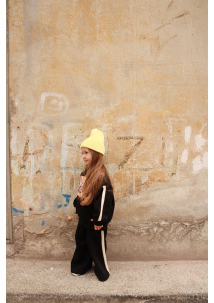 Siyah Retro Baskılı Çocuk Alt Üst Takım fiyatları