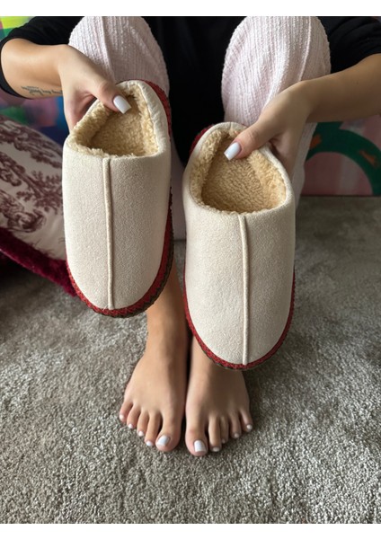 Kadın Sessiz Taban Yumuşak ve Hafif Örgü Desenli Peluş Ev Terliği fırsatları