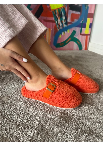Kadın Sessiz Taban Yumuşak ve Hafif Kemerli Peluş Ev Terliği