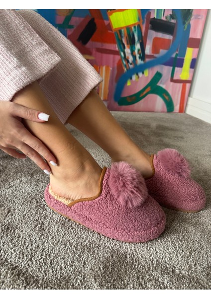Kadın Sessiz Taban Yumuşak ve Hafif Ponpon Figürlü Peluş Ev Terliği