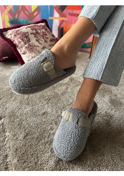 Kadın Sessiz Taban Yumuşak ve Hafif Kemerli Peluş Ev Terliği modelleri