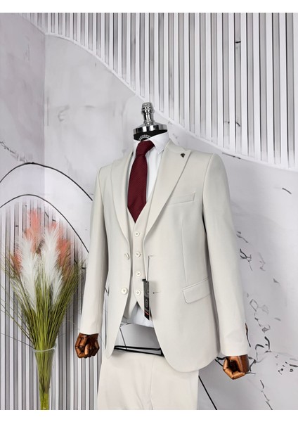 Slim Fit Çift Düğme Yelekli Takım Elbise fiyatları