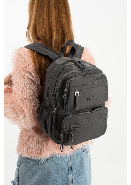 Yumuşak Dokulu Ultra Hafif, Esnek ve Su Geçirmez Polyamid Kumaş sırt Çantası Gri Model: (571-13-14A)