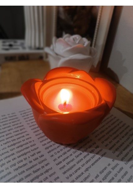 Gül Şeklinde Dekoratif Mum
