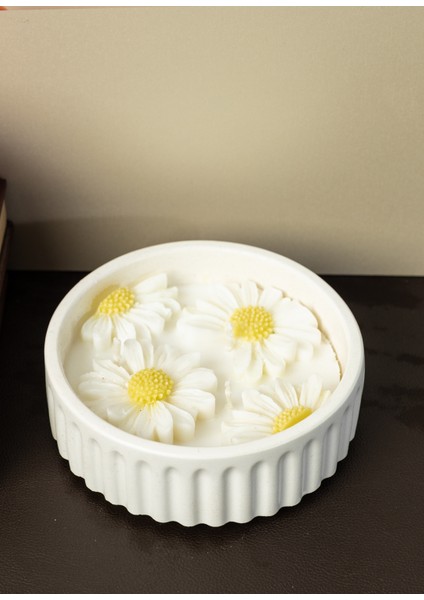 El Yapımı Yasemin Kokulu Soya Mumu – Dayanıklı Mermer Tozu Kap, Dekoratif Papatya Tasarım modelleri