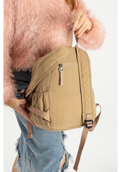 Yumuşak Dokulu Ultra Hafif, Esnek ve Su Geçirmez Polyamid Kumaş sırt Çantası Vizon model: (571-13-14A) modelleri