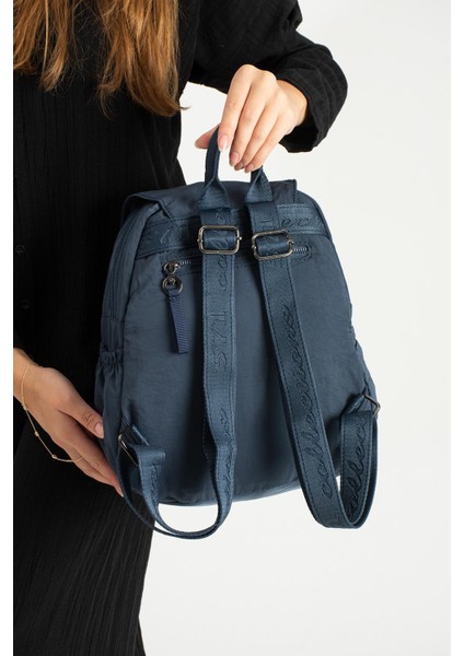 Yumuşak Dokulu Ultra Hafif, Esnek ve Su Geçirmez Polyamid Kumaş sırt Çantası Lacivert Model: (571-13-14B) modelleri