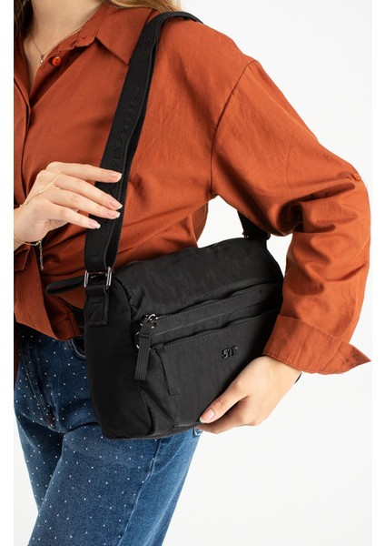 Yumuşak Dokulu Ultra Hafif, Esnek ve Su Geçirmez Polyamid Kumaş Omuz Çantası siyah Model: (571-13-14C) fiyatları