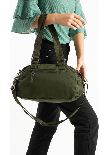 Yumuşak Dokulu Ultra Hafif, Esnek ve Su Geçirmez Polyamid Kumaş Omuz ve Kol Çantası Koyu Yeşil Model: (571-13-14K) modelleri