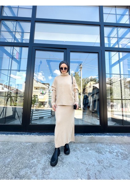 Triko Takım Bej fırsatları