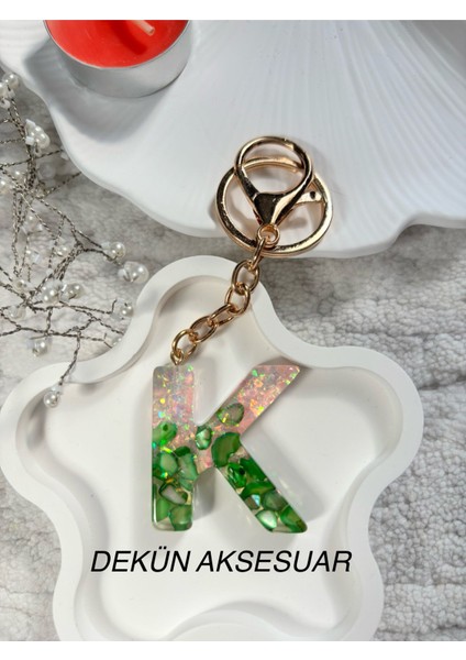 K Harfi Epoksi Yeşil El Yapımı Anahtarlık